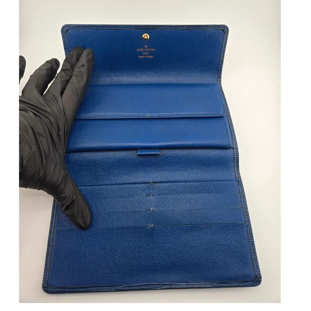 Louis Vuitton Toledo Blue Epi Leather Portefeuille International Wallet CA0939